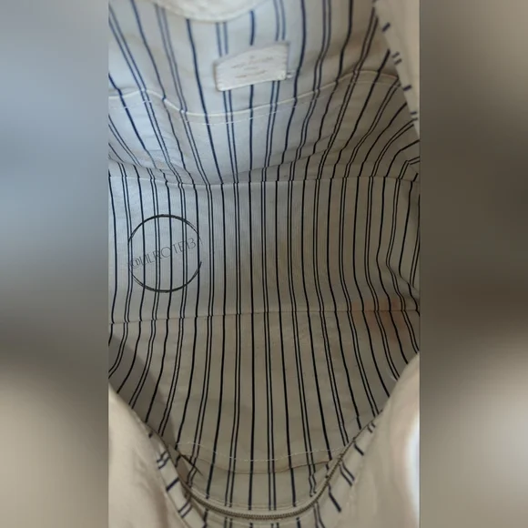 Louis Vuitton Cream Shoulder Bag - Picture 10 of 16